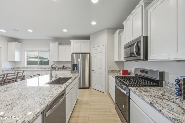 6244 W GEORGETOWN Way, Florence, AZ 85132