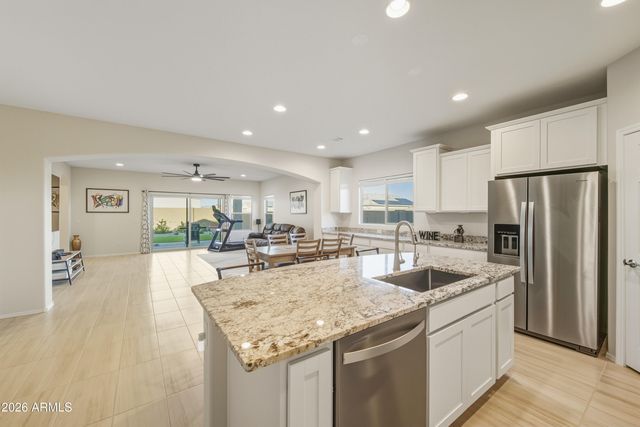 6244 W GEORGETOWN Way, Florence, AZ 85132