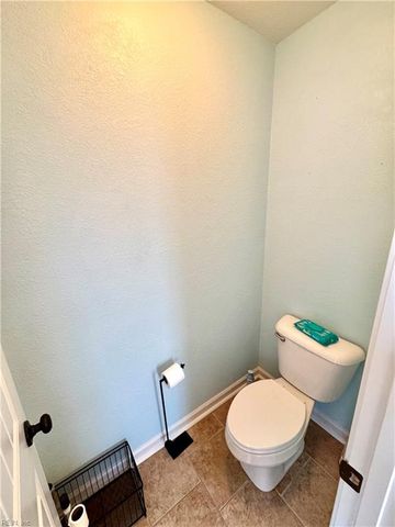 213 Thalia RD, Virginia Beach, VA 23452