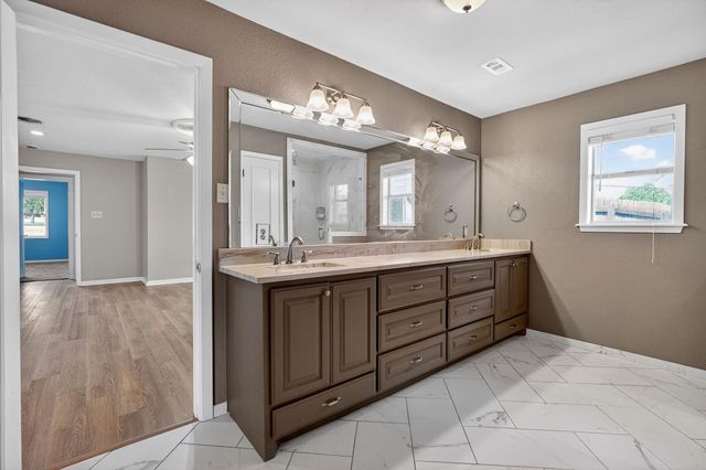 3501 Cavitt Avenue, Bryan, TX 77801