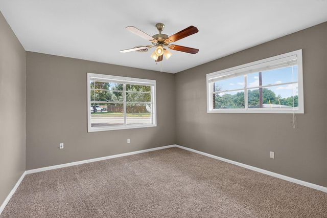 3501 Cavitt Avenue, Bryan, TX 77801