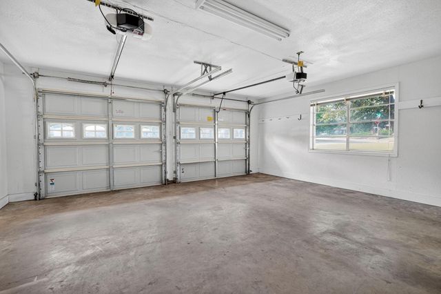 3501 Cavitt Avenue, Bryan, TX 77801