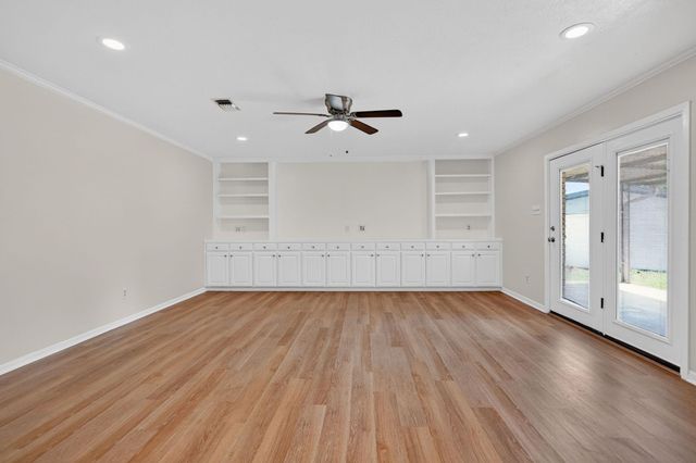 3501 Cavitt Avenue, Bryan, TX 77801