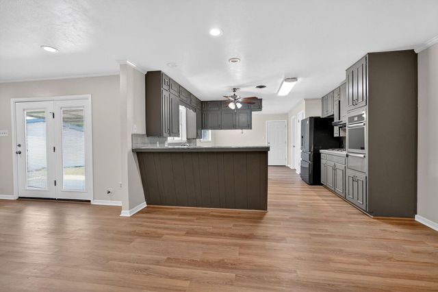 3501 Cavitt Avenue, Bryan, TX 77801