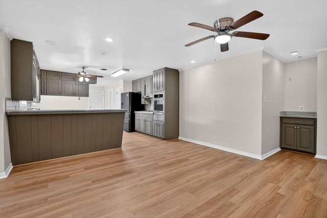 3501 Cavitt Avenue, Bryan, TX 77801