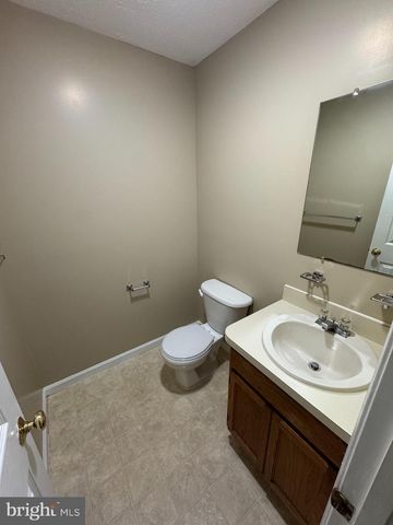 544 ALLSTON CIRCLE, Winchester, VA 22601