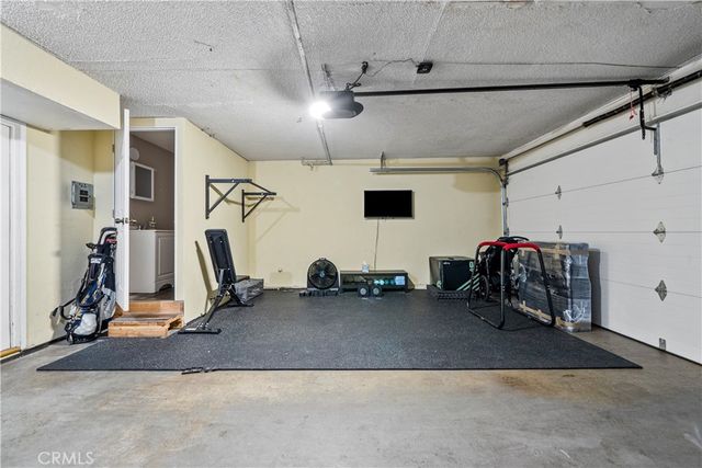 14435 Plummer 23, Panorama City, CA 91402