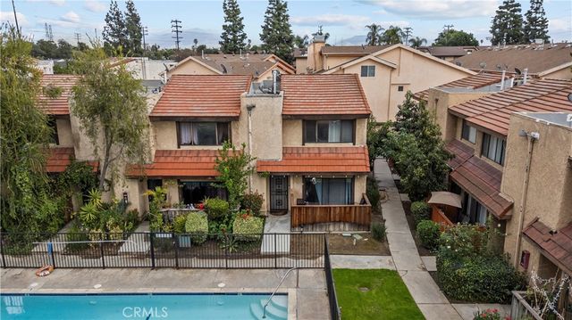 14435 Plummer 23, Panorama City, CA 91402