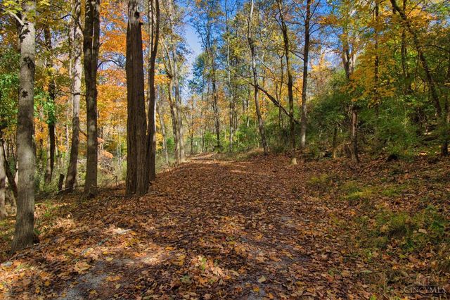 7167 Goshen Road, Goshen Twp, OH 45122
