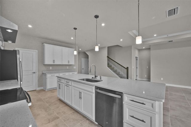 4588 LAGO CIRCLE, Vero Beach, FL 32967