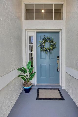 4039 WESTBOURNE CIRCLE, Sarasota, FL 34238