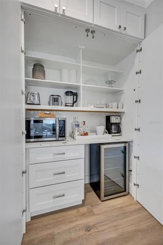 4039 WESTBOURNE CIRCLE, Sarasota, FL 34238