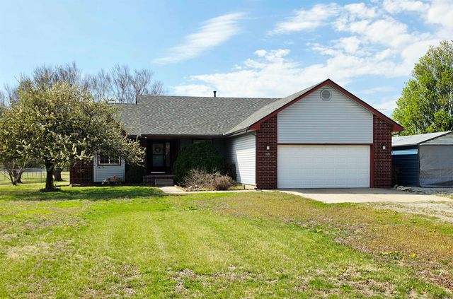1439 N Tomahawk Rd, Peck, KS 67120