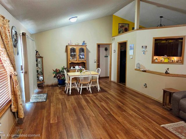 1439 N Tomahawk Rd, Peck, KS 67120