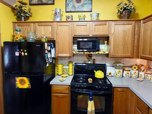 1439 N Tomahawk Rd, Peck, KS 67120