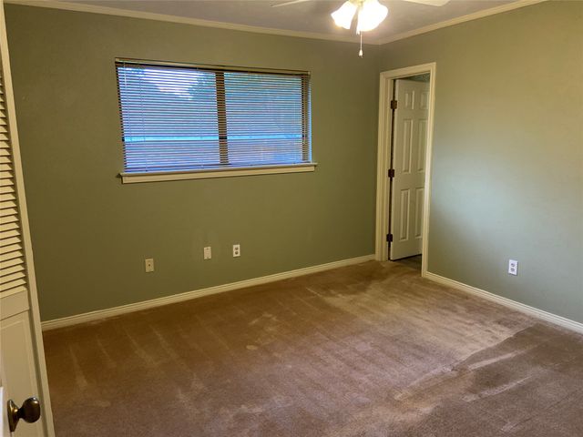 114 Stone Canyon Drive, Highland Village, TX 75077