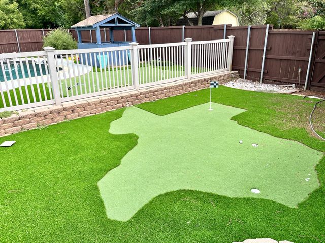 114 Stone Canyon Drive, Highland Village, TX 75077