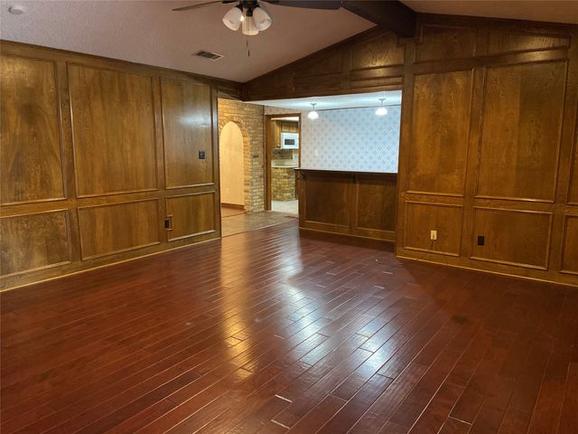 114 Stone Canyon Drive, Highland Village, TX 75077