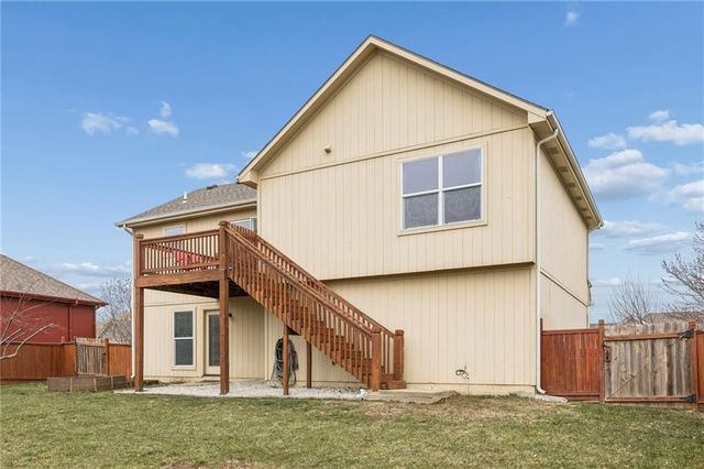 543 E Cheyenne Street, Gardner, KS 66030