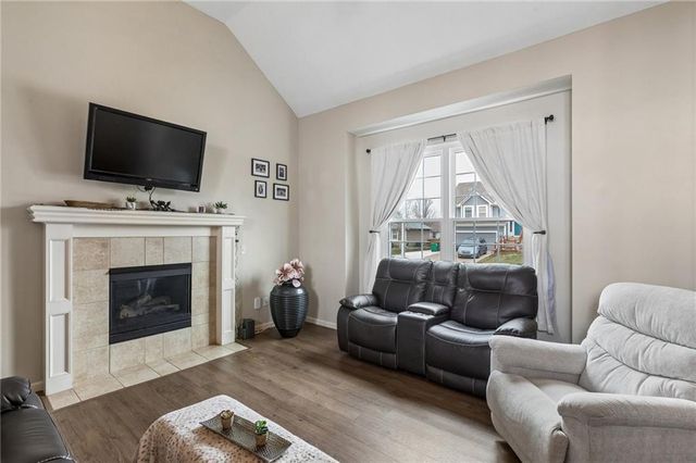 543 E Cheyenne Street, Gardner, KS 66030