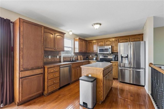 543 E Cheyenne Street, Gardner, KS 66030