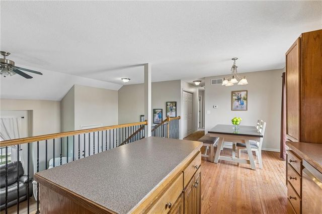 543 E Cheyenne Street, Gardner, KS 66030