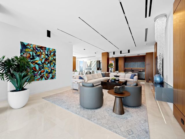 920 Intracoastal Drive PH1, Fort Lauderdale, FL 33304