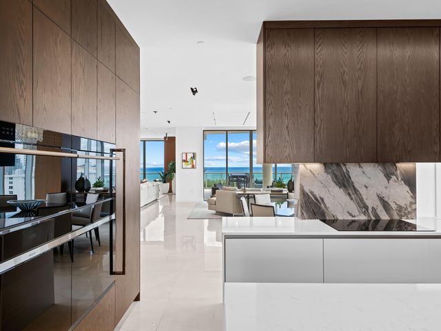 920 Intracoastal Drive PH1, Fort Lauderdale, FL 33304