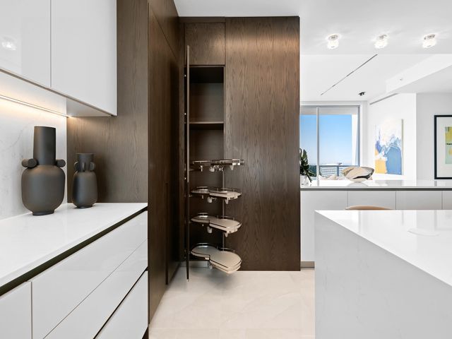 920 Intracoastal Drive PH1, Fort Lauderdale, FL 33304