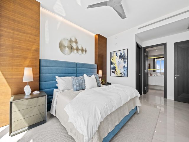 920 Intracoastal Drive PH1, Fort Lauderdale, FL 33304