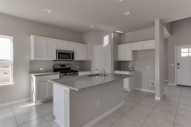 6821 Ranchito DR, Austin, TX 78744
