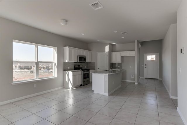 6821 Ranchito DR, Austin, TX 78744