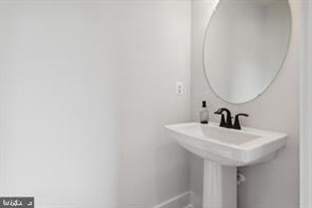 8314 BAYSIDE RD, Chesapeake Beach, MD 20732