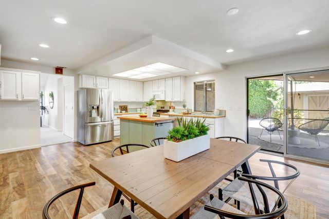 6898 Olive Tree Way, Citrus Heights, CA 95610