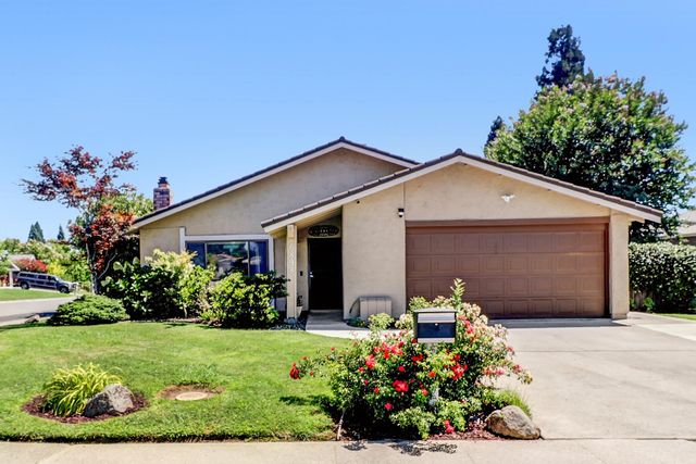 6898 Olive Tree Way, Citrus Heights, CA 95610