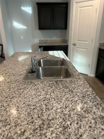 2212 Marshville Road, Fort Worth, TX 76108