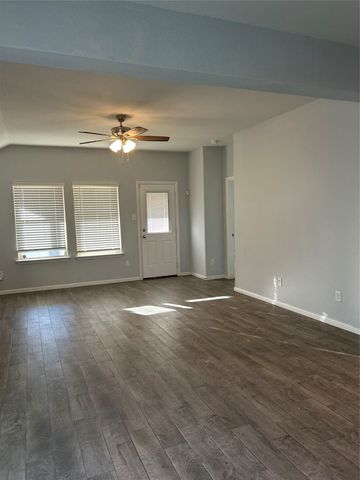 2212 Marshville Road, Fort Worth, TX 76108