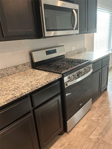 2212 Marshville Road, Fort Worth, TX 76108