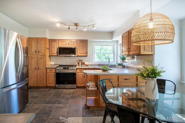 7815 Highway O, Robertsville, MO 63072