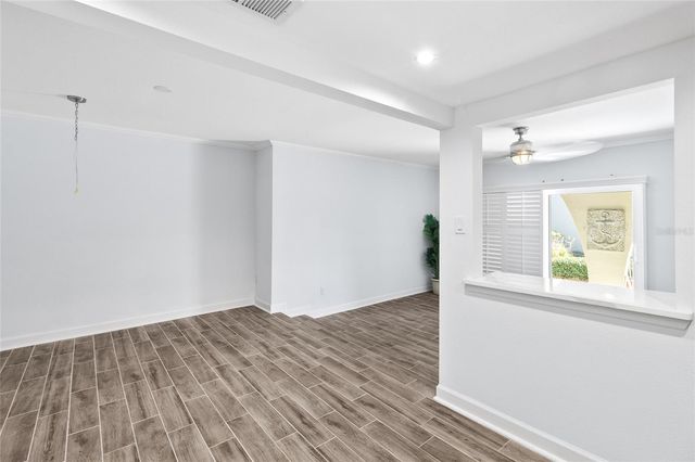 505 PLAZA SEVILLE COURT 9, Treasure Island, FL 33706