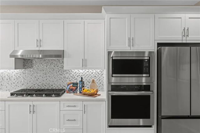 2300 Quail Bush Street, Palmdale, CA 93551