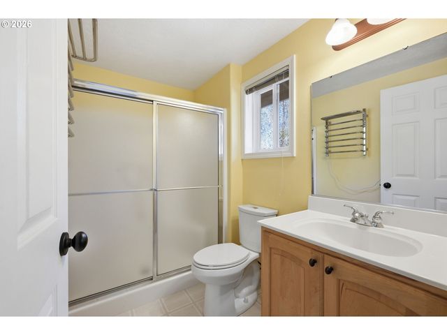2279 BLACKBURN St, Eugene, OR 97405