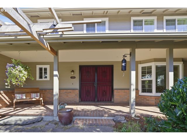 2279 BLACKBURN St, Eugene, OR 97405