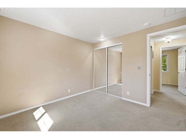 2279 BLACKBURN St, Eugene, OR 97405