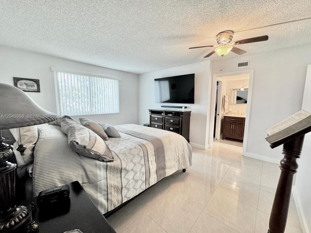 4975 E Sabal Palm Blvd 311, Tamarac, FL 33319