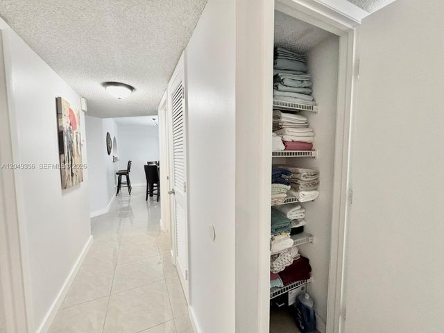 4975 E Sabal Palm Blvd 311, Tamarac, FL 33319