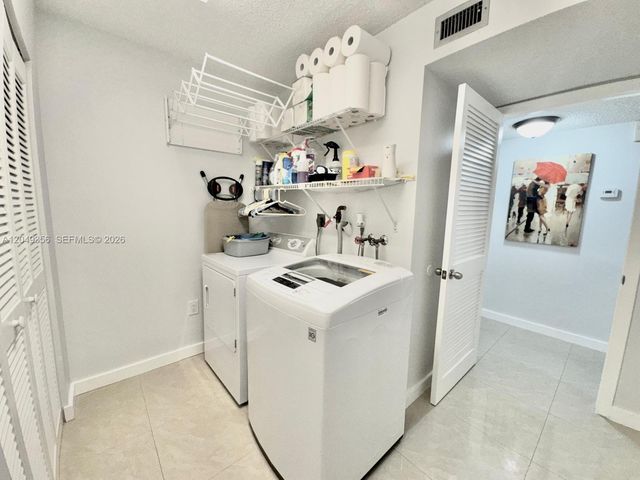 4975 E Sabal Palm Blvd 311, Tamarac, FL 33319