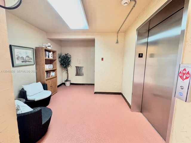 4975 E Sabal Palm Blvd 311, Tamarac, FL 33319
