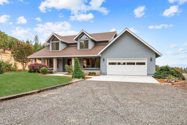 12838 Ramsey Road, Gold Hill, OR 97525