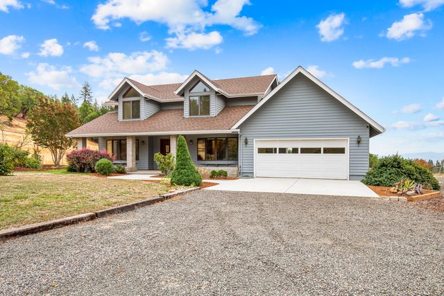 12838 Ramsey Road, Gold Hill, OR 97525